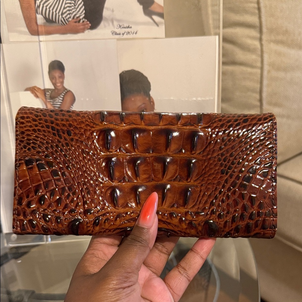 Brahmin Veronica  Wallet - Picture 3 of 8